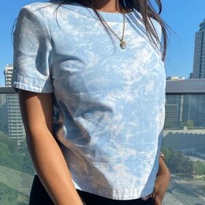 🌸BluexWhite Tie Dye Short Sleeve  Top☁️🌸